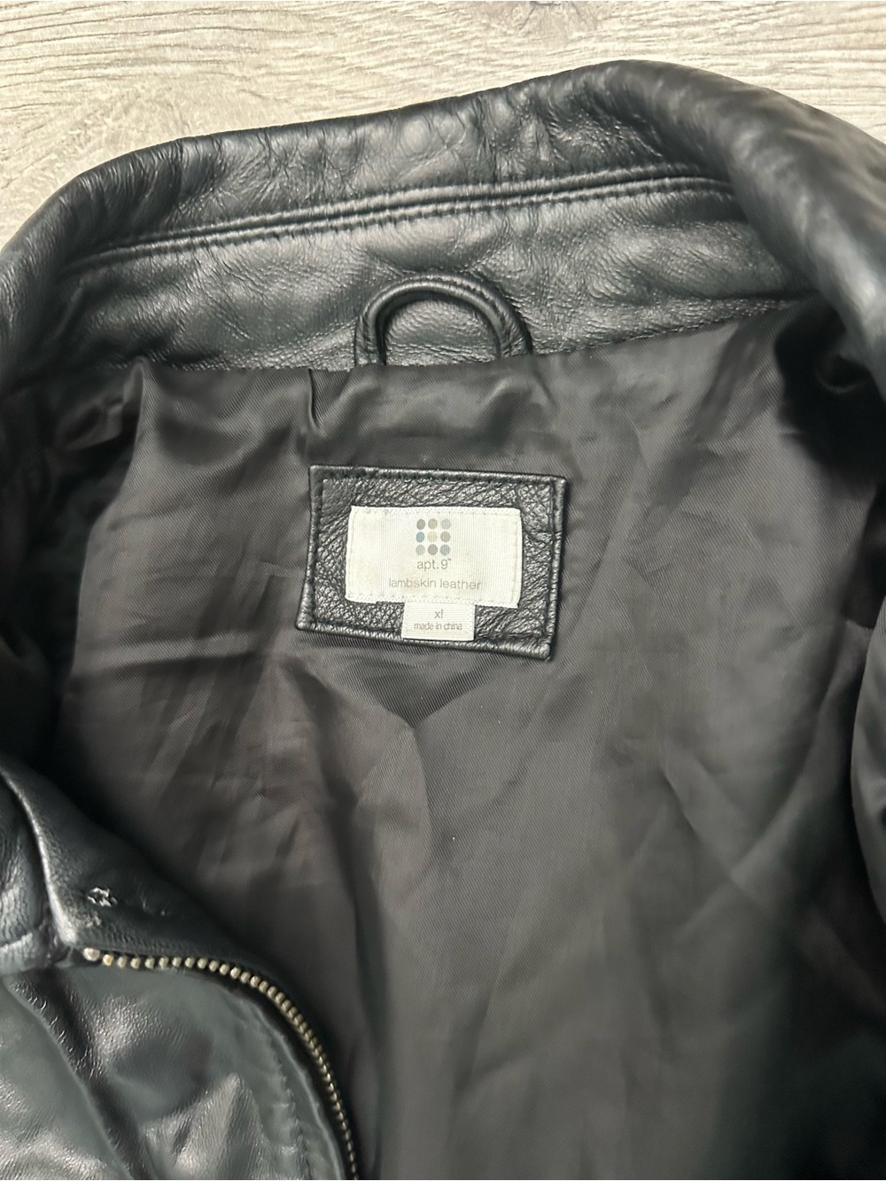 Leather Jacket - Picture 4 of 6